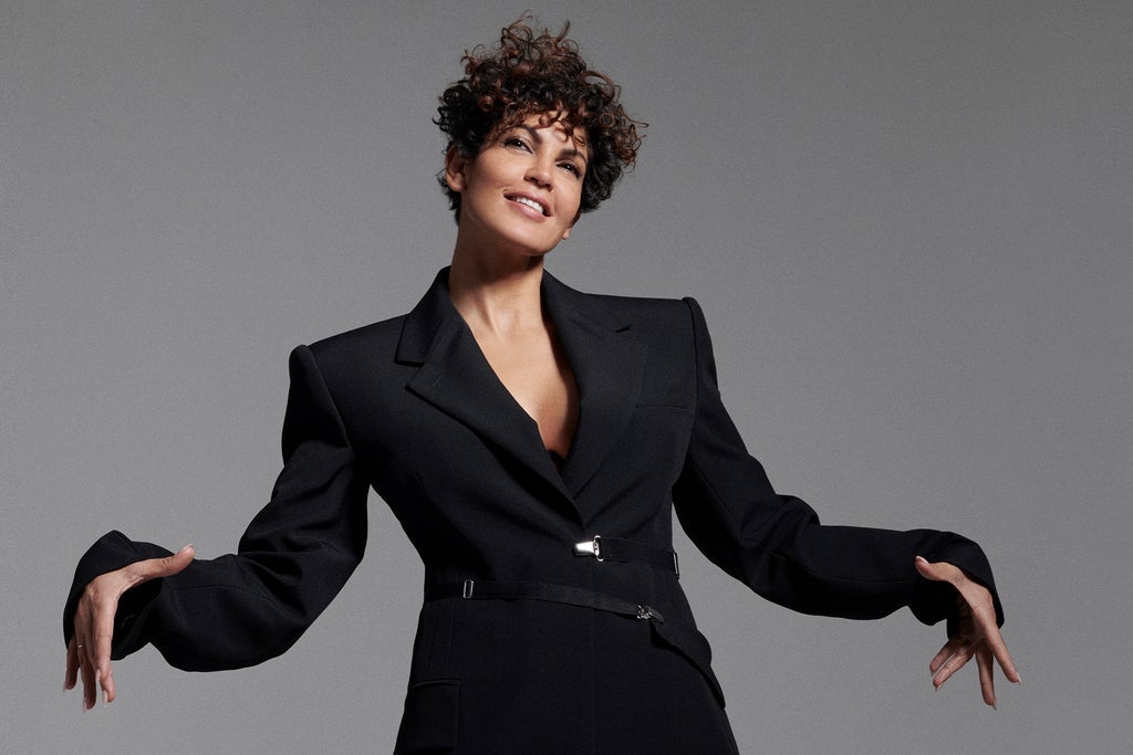 NAWELL MADANI – Zénith d&rsquo;Auvergne – Clermont-Ferrand