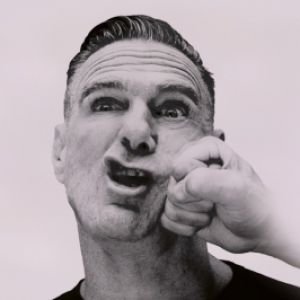 BRYAN ADAMS – ESCH / ALZETTE