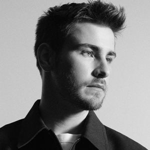 JULIEN LIEB – L&rsquo;Olympia