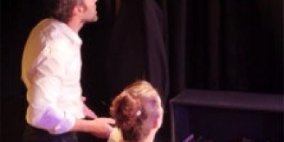 Qui est Monsieur Schmitt ? - Théâtre du Carré Rond