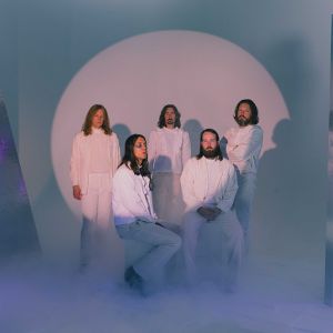 HÄLLAS + GUEST – MARSEILLE