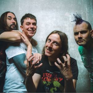 ULTRA VOMIT – TULLE