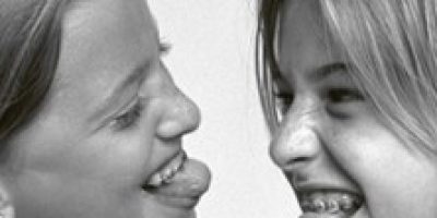 Girls. Adolescence, Mode, Rébellion - Billet Simple